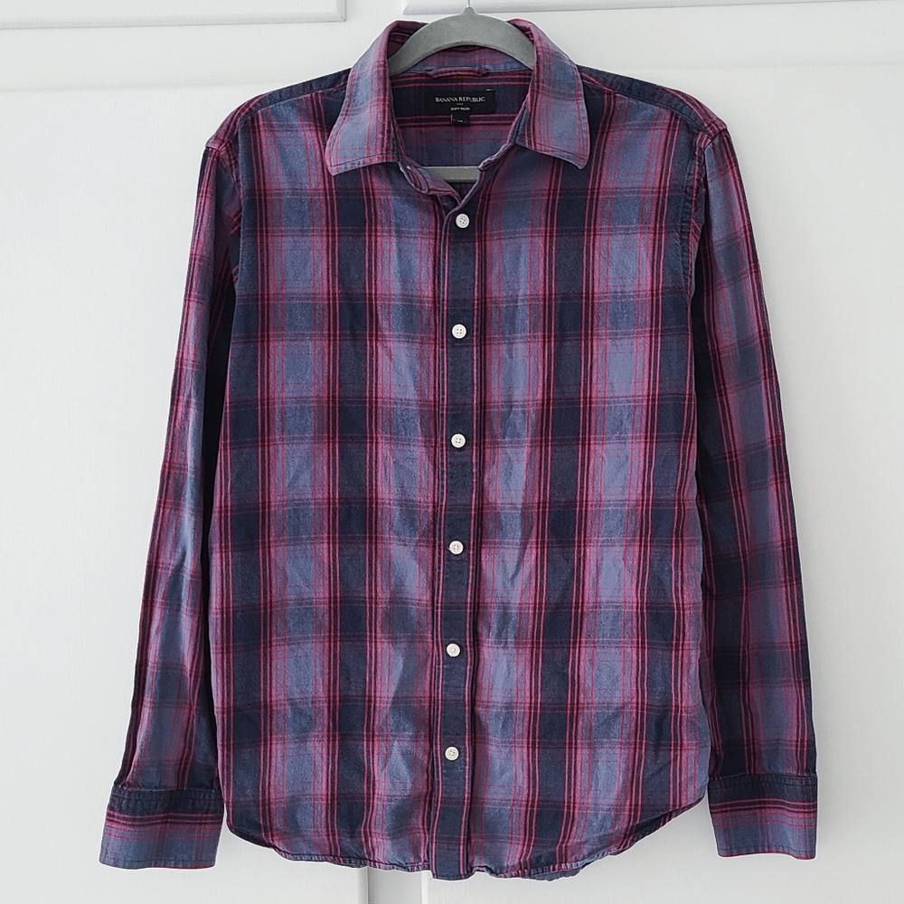 Banana Republic Factory Red and Blue Plaid Men's Shirt